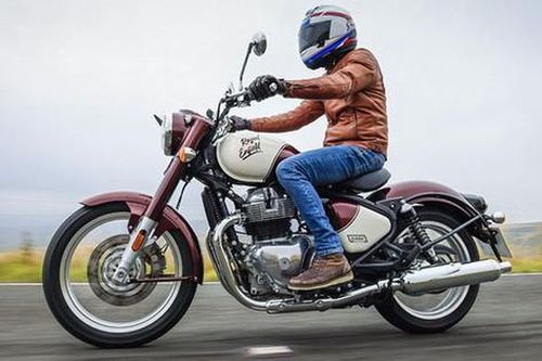 Mô tô hoài cổ Royal Enfield Classic 650 2025 ra mắt