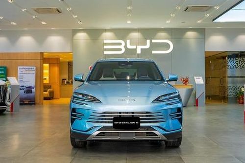 Loạt xe hybrid sắp ra mắt tại Việt Nam