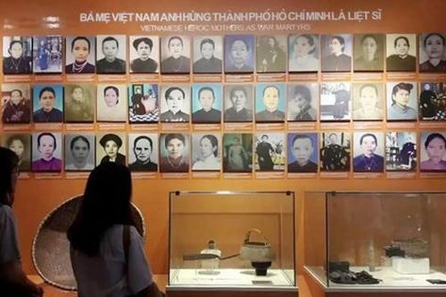 Nơi kể chuyện những người mẹ, người chị trong bản hùng ca thống nhất non sông