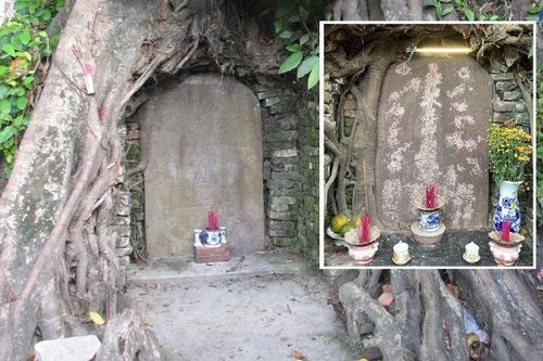 Tấm bia cổ trấn yểm gần Chùa Cầu Hội An bị phá hoại