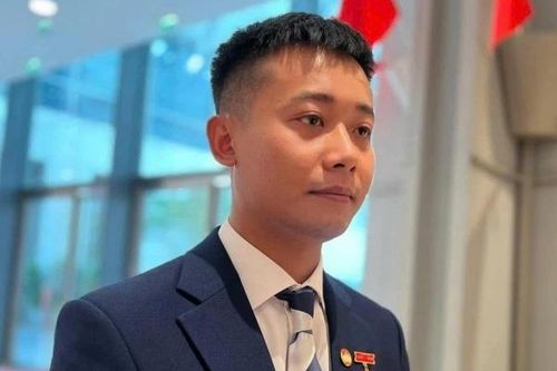 Cho thôi Ủy viên Mặt trận Tổ quốc với Quang Linh Vlog
