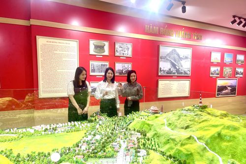 Hàm Rồng - Một vùng thắng tích