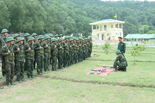 Trưởng thành từ 'trường học lớn'