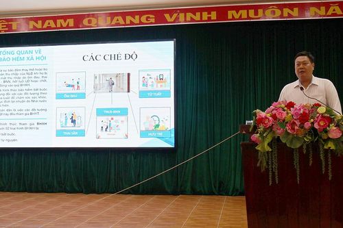 Công đoàn viên chức tỉnh tập huấn văn bản pháp luật mới cho công đoàn cơ sở