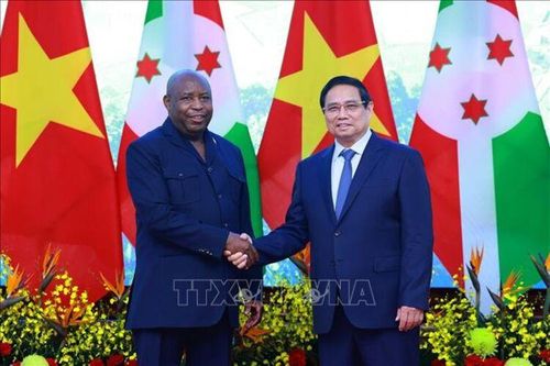 Thủ tướng Phạm Minh Chính hội kiến Tổng thống Burundi
