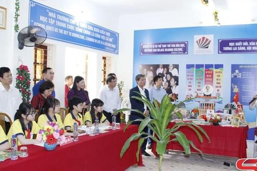 Đoàn Công tác của thành phố Uông Bí học tập kinh nghiệm xây dựng Thành phố học tập toàn cầu tại thành phố Sơn La