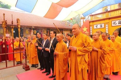 Hà Nội: Lễ hội truyền thống chùa Duệ Tú - tưởng nhớ thiền sư Giác Hoàng Đại Điên