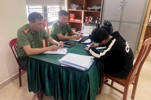 Công an làm việc với người tung tin thất thiệt 'mẹ sát hại con để lấy tiền bảo hiểm'