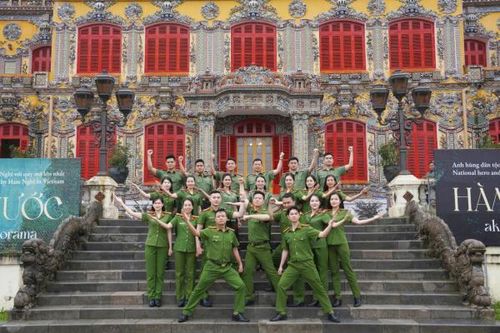 Hơn 1.100 CBCS, diễn viên tham gia Hội diễn nghệ thuật quần chúng CAND khu vực 3