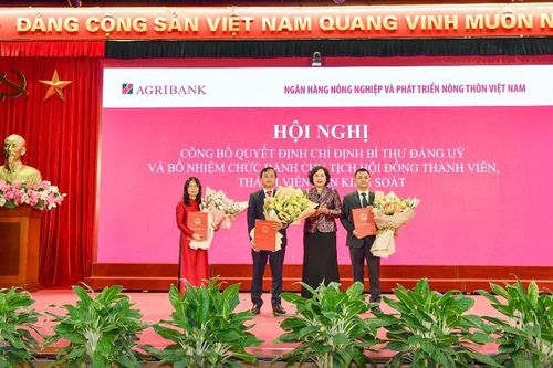 Ông Tô Huy Vũ làm Chủ tịch Agribank