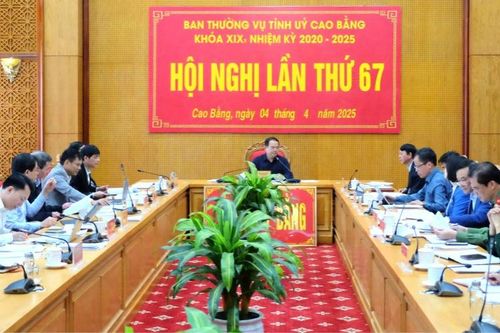 Hội nghị Ban Thường vụ Tỉnh ủy lần thứ 67