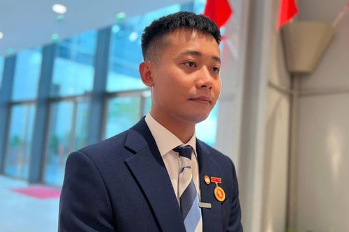 Cho thôi Ủy viên Ủy ban Trung ương MTTQ Việt Nam đối với Quang Linh Vlogs