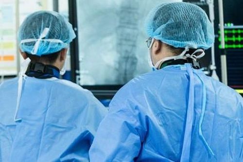 40 năm hút thuốc, người đàn ông đối mặt với căn bệnh nguy hiểm