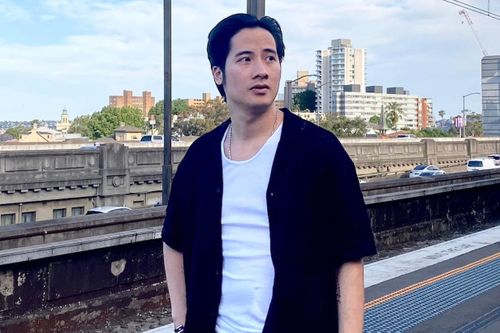 Dàn vlogger đời đầu đình đám một thời giờ ra sao?