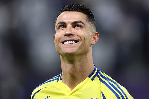 Ronaldo bất ngờ tuyên bố điều kiện để mua lại một CLB ở Tây Ban Nha