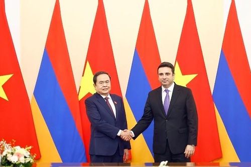 Ấm áp tình hữu nghị ở Yerevan
