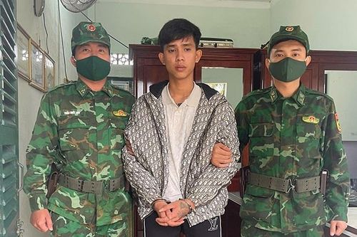 Bắt tận tay