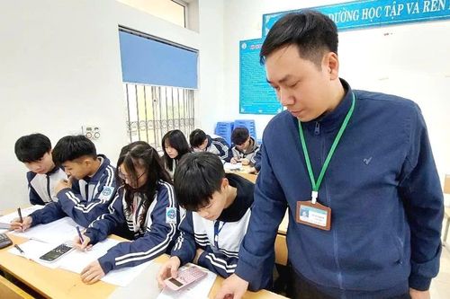 Hỗ trợ tối đa cho học sinh Phú Thọ ôn thi tốt nghiệp THPT năm 2025