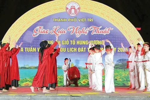 Học sinh Phú Thọ nỗ lực gìn giữ và phát huy giá trị di sản Hát Xoan