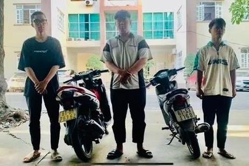 Bắt giữ nhóm thanh niên chặn xe phụ nữ và trẻ em, dùng dao cướp tài sản trong đêm