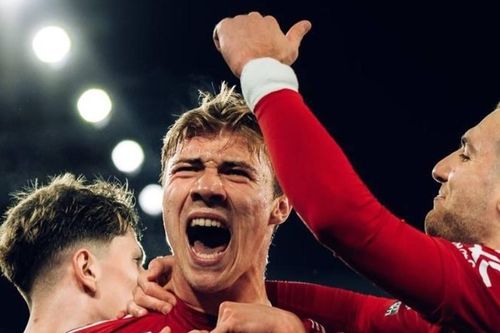 Amorim tuyên bố lớn chuyển nhượng, MU gấp rút 'đòi' Premier League