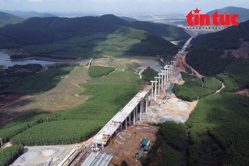 Cơ chế đặc thù mở rộng cao tốc Bắc Nam đạt chuẩn cao tốc