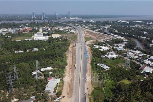 Giao thông đất Chín Rồng 'vươn mình' vào kỷ nguyên mới - Bài 1: Những công trình kết nối bờ vui