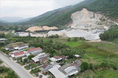 Thị xã Đức Phổ (Quảng Ngãi) kiểm tra mỏ đá, nhà máy băm dăm gây ô nhiễm