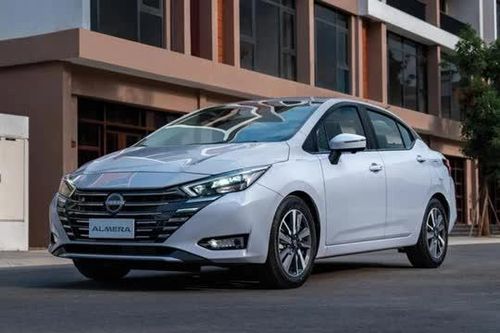 Bảng giá xe Nissan tháng 4/2025: Giảm giá 'kịch sàn'