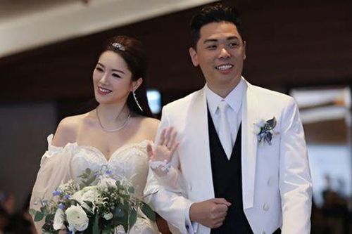 Hoa hậu ly hôn chồng thiếu gia sau 7 năm vì không sinh được con