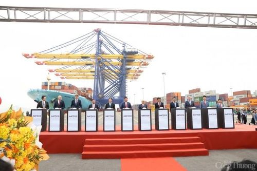 Phó Thủ tướng dự lễ khánh thành cảng container Hateco Hải Phòng