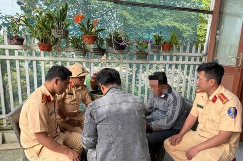Phá chắn đường tàu, tài xế ở Bình Định bị phạt nặng