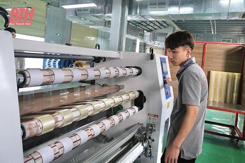 Lợi ích 'kép' từ ứng dụng công nghệ trong quản trị nhân lực