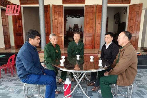 Những ngôi nhà ấm tình đồng đội