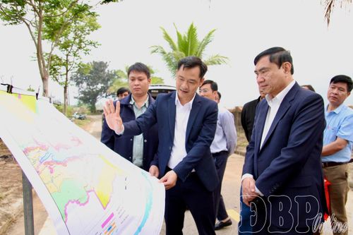 Bí thư Tỉnh ủy Trần Quốc Cường khảo sát thực địa dự án tại TX. Mường Lay