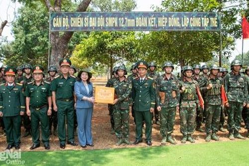 Phát huy truyền thống Sư đoàn 302 anh hùng