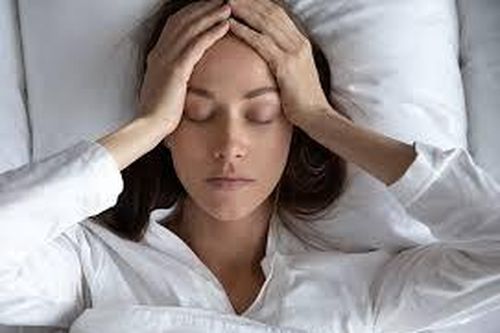 Bị suy buồng trứng có con được không?