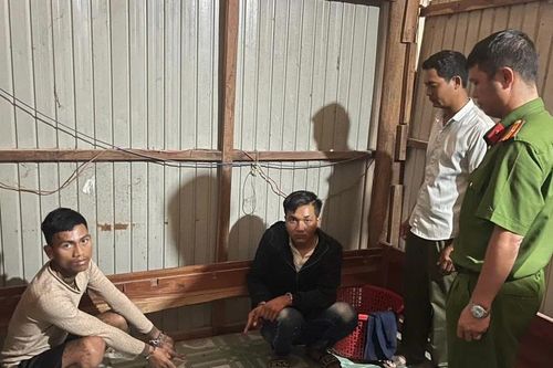 Khởi tố 4 đối tượng mua bán và tổ chức sử dụng trái phép chất ma túy