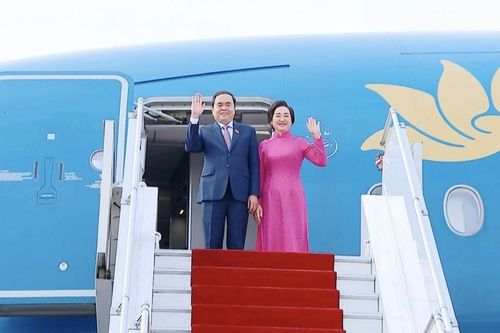 Chủ tịch Quốc hội tới Tashkent dự IPU-150, thăm chính thức Uzbekistan
