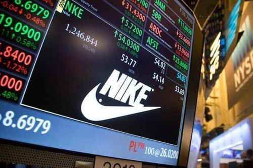 Cổ phiếu Nike, Lululemon phục hồi mạnh sau 'tín hiệu' Việt Nam sẵn sàng đàm phán đưa thuế về 0%