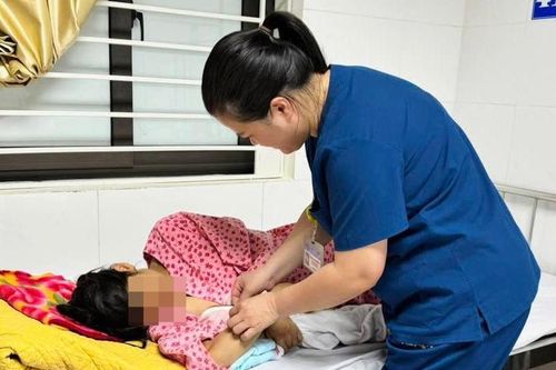 Đẻ rơi trên đường đi xin việc