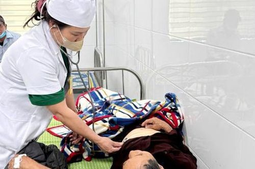 Hà Tĩnh nỗ lực khắc phục tình trạng quá tải giường bệnh