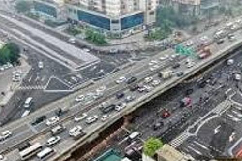 Tránh gây thêm áp lực hạ tầng giao thông
