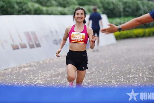 Hoàng Nguyên Thanh, Nguyễn Thị Oanh vô địch VTV Phú Quốc marathon 2025