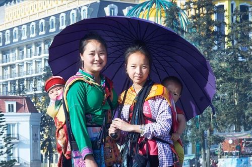 Trên đỉnh đổi thay