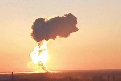 Truyền thông Nga: Hơn 100 tên lửa Kalibr và Kh-101 được phóng vào Ukraine