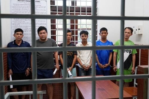 VKSND tỉnh Hậu Giang phê chuẩn khởi tố 11 bị can về tội 'Gây rối trật tự công cộng'