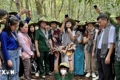 Địa đạo Củ Chi - một huyền thoại của Việt Nam trong thế kỷ 20