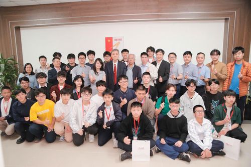 Tạo dựng nhân tố xuất sắc hướng tới Olympic quốc gia AI