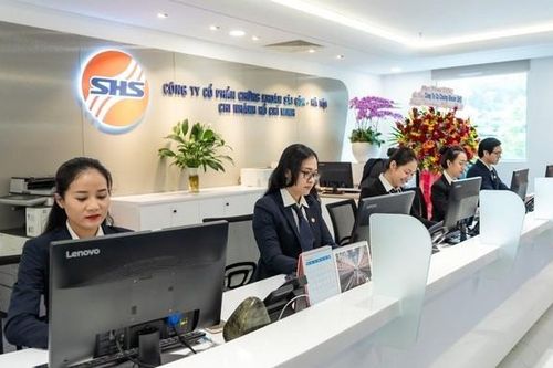 SHS bất ngờ muốn dừng kế hoạch chào bán hơn 813 triệu cổ phiếu